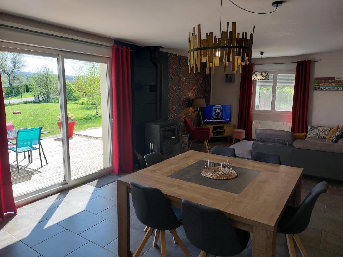 Entre Lacs Et Montagnes , Maison Individuelle,Lits Prepares, Parking Et Menage Inclus Baresia-sur-l'Ain Екстериор снимка